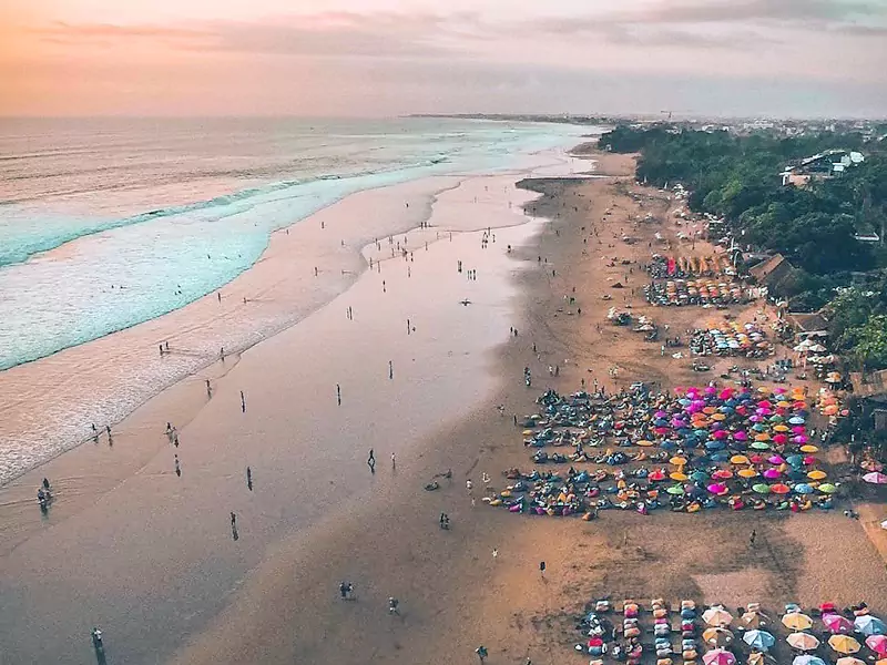 Pantai Seminyak Bali | Liburan Murah Bali